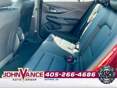 Used 2025 Buick Envista Sport Touring image 15