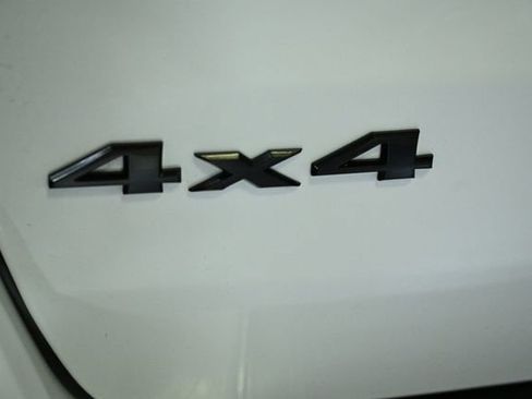 Used 2015 Jeep Grand Cherokee High Altitude image 11