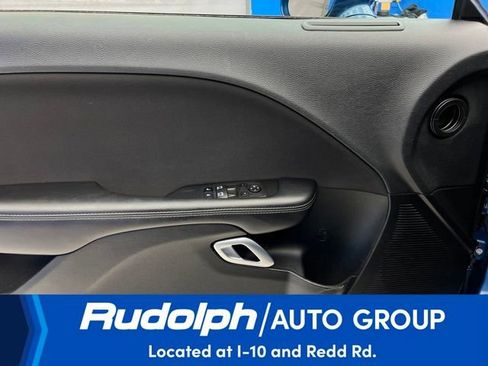 Used 2022 Dodge Challenger SXT w/ Blacktop Package image 11