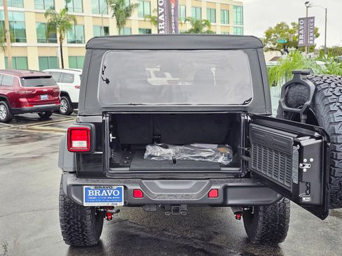 New 2026 Jeep Wrangler Unlimited Sport image 7
