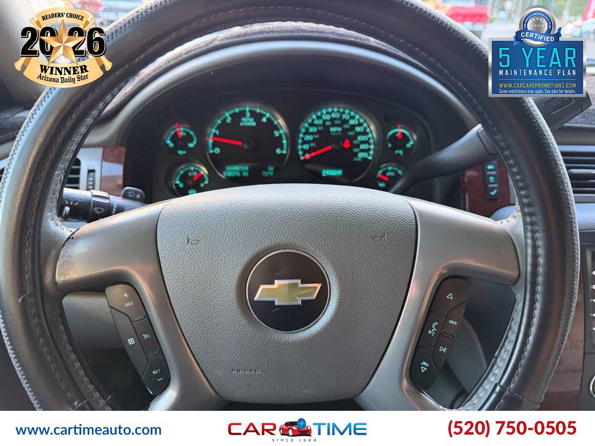 Used 2012 Chevrolet Suburban LT RWD image 8