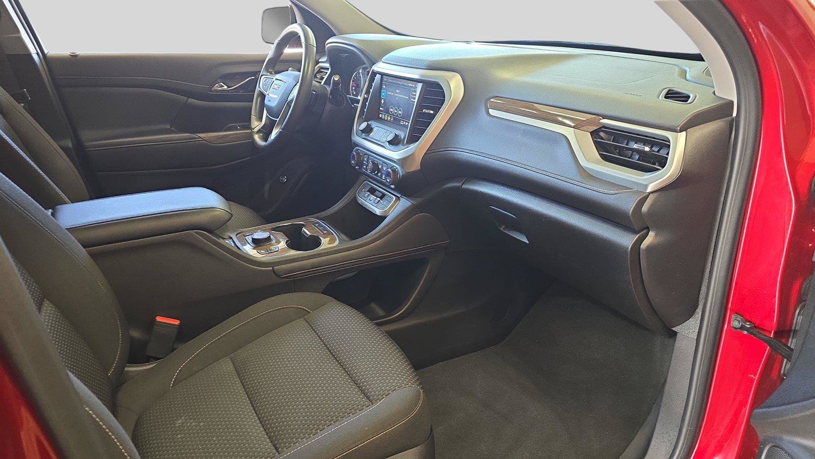 Used 2023 GMC Acadia SLE w/ Driver Convenience Package AWD/4WD image 16
