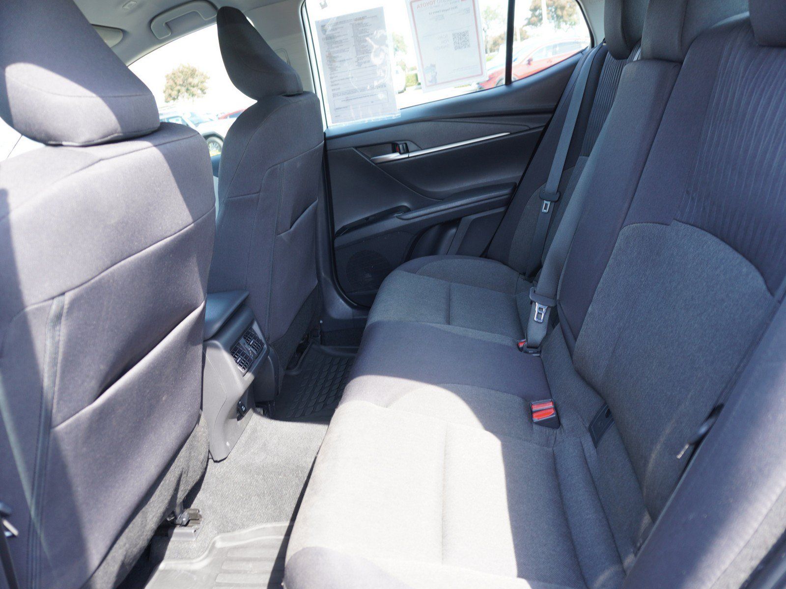Used 2025 Toyota Camry LE w/ Convenience Package FWD image 13