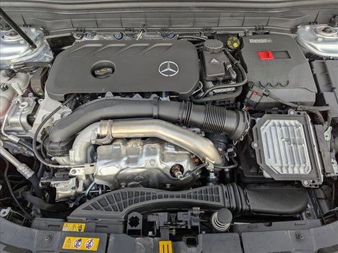 New 2026 Mercedes-Benz GLB 250 image 16