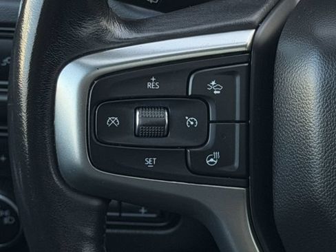 Used 2021 Chevrolet Tahoe Premier w/ Premium Package RWD image 17