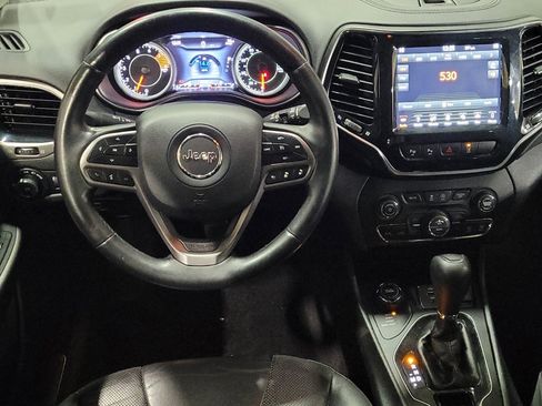 Used 2019 Jeep Cherokee Limited w/ Technology Group AWD/4WD image 22