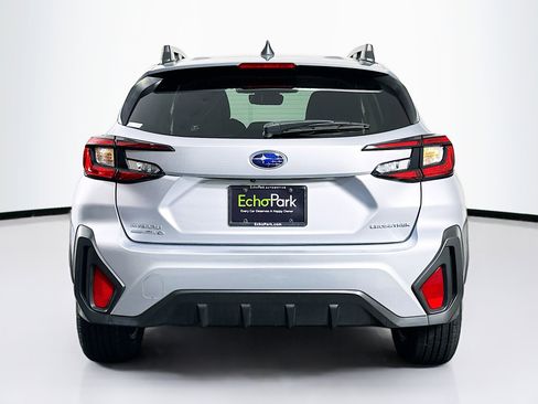 Used 2024 Subaru Crosstrek 2.0i Premium image 7