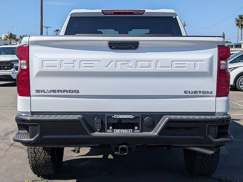 New 2026 Chevrolet Silverado 1500 Custom Trail Boss AWD/4WD image 9