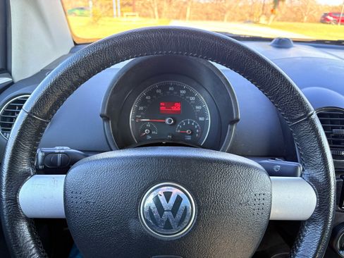 Used 2007 Volkswagen Beetle 2dr AUTOMATIC image 33