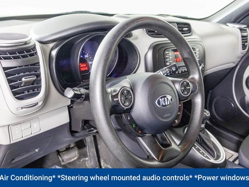 Used 2015 Kia Soul image 4