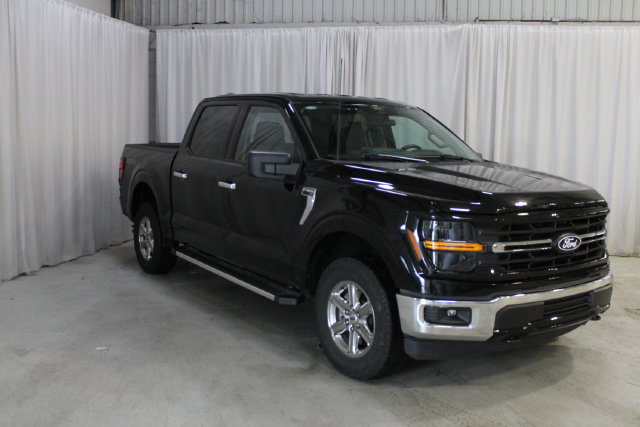 Used 2025 Ford F150 XLT w/ Equipment Group 301A Standard AWD/4WD image 23