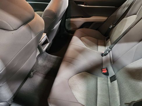 Used 2022 Toyota Camry LE FWD image 51