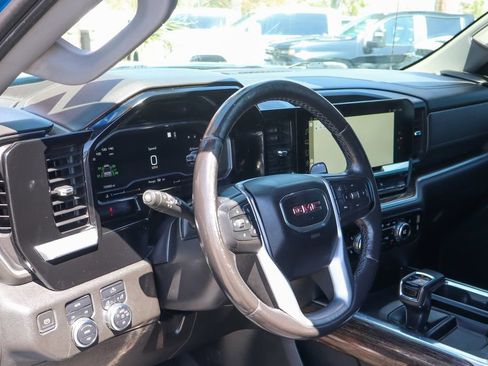 Used 2022 GMC Sierra 1500 Elevation AWD/4WD image 23