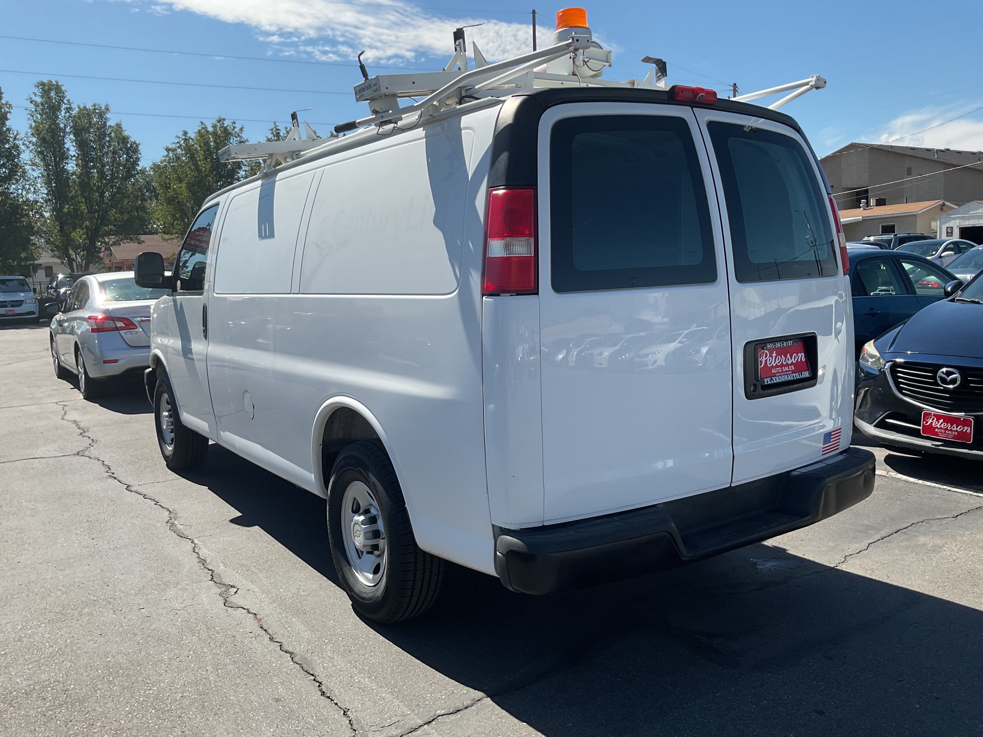Used 2013 Chevrolet Express 2500 RWD image 7