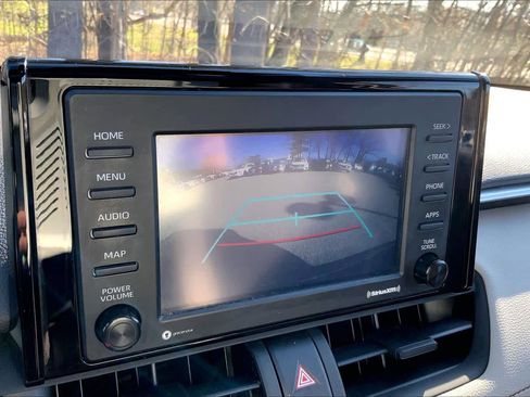 Used 2021 Toyota RAV4 XLE w/ Convenience Package AWD/4WD image 29