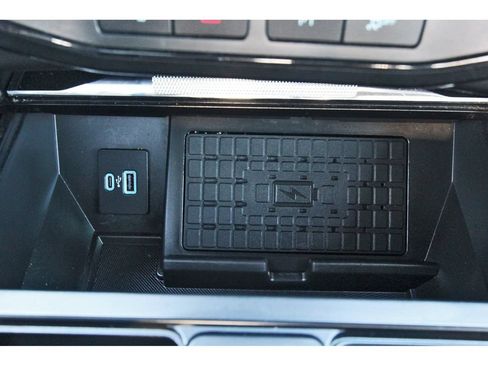 Used 2023 Ford F150 Lightning Platinum AWD/4WD image 31