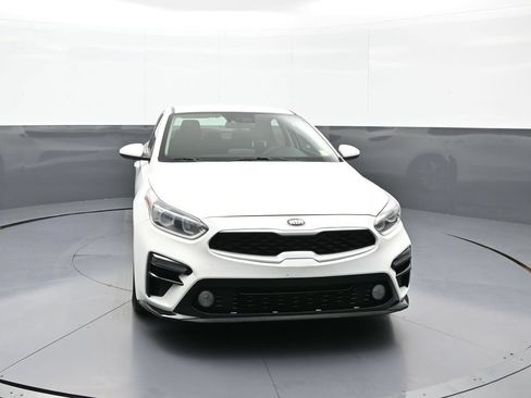 Used 2019 Kia Forte LXS FWD image 2