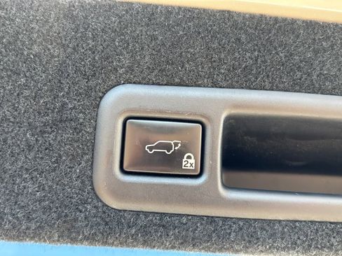 Used 2017 Lexus RX 350 AWD w/ Premium Package image 35