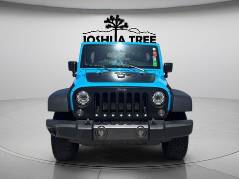 Used 2017 Jeep Wrangler Unlimited Sport AWD/4WD image 2