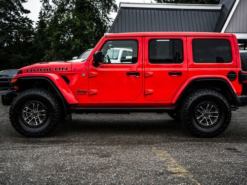 Used 2024 Jeep Wrangler Unlimited Rubicon 392 AWD/4WD image 23
