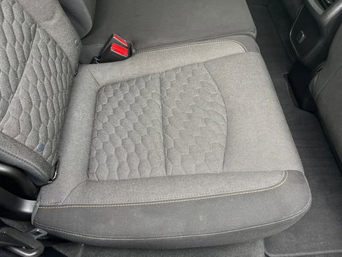 Used 2018 Chevrolet Equinox LT image 26