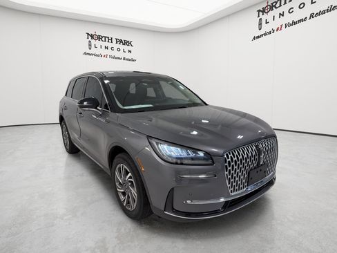 Used 2023 Lincoln Corsair FWD w/ Equipment Group 101A image 7