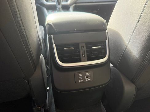 Used 2023 Subaru Outback Premium image 25