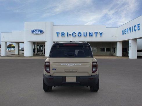 New 2025 Ford Bronco Sport Outer Banks w/ Outer Banks Tech Package+ AWD/4WD image 5