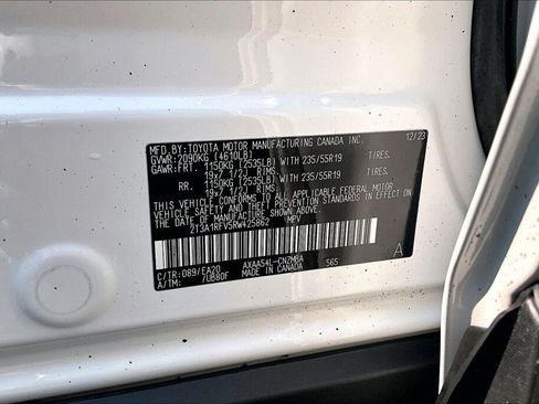 Used 2024 Toyota RAV4 XLE Premium w/ Weather Package AWD/4WD image 20