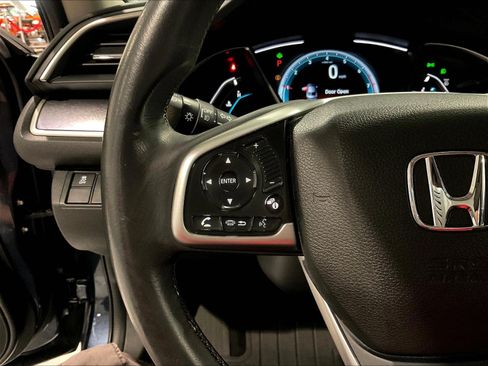 Used 2017 Honda Civic EX-L image 10