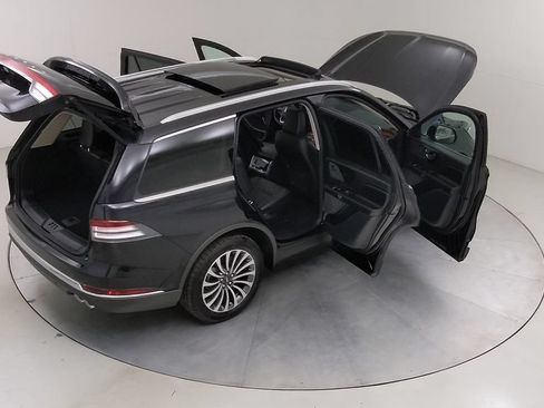 Used 2024 Lincoln Aviator Reserve AWD/4WD image 52