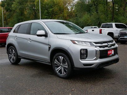 New 2025 Mitsubishi Outlander Sport ES