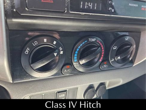 Used 2013 Toyota Tacoma 4x4 Double Cab w/ TRD Sport Pkg image 28
