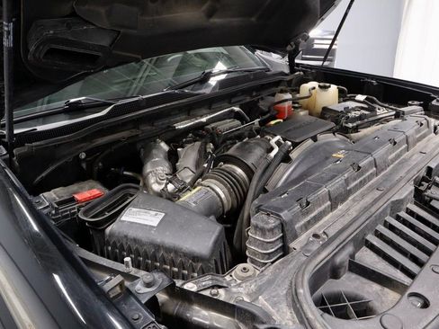 Used 2021 Chevrolet Silverado 3500 High Country image 18