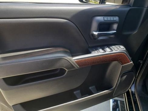 Used 2019 GMC Sierra 3500 SLT AWD/4WD image 13