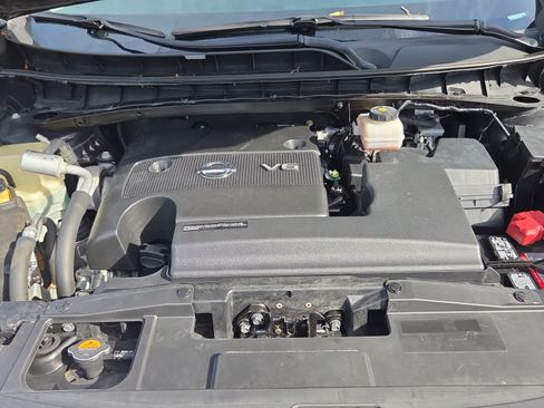Used 2018 Nissan Murano Platinum FWD image 18