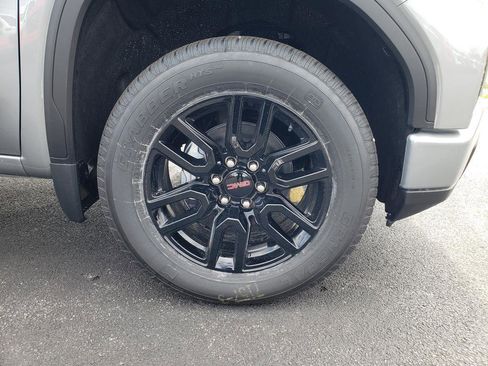 New 2026 GMC Sierra 1500 Elevation image 20