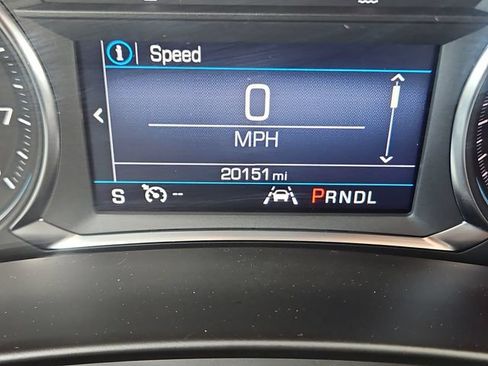 Used 2024 Chevrolet Equinox LT FWD image 16
