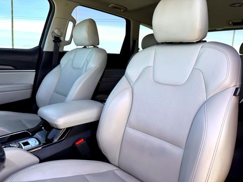 Used 2021 Kia Telluride S image 13