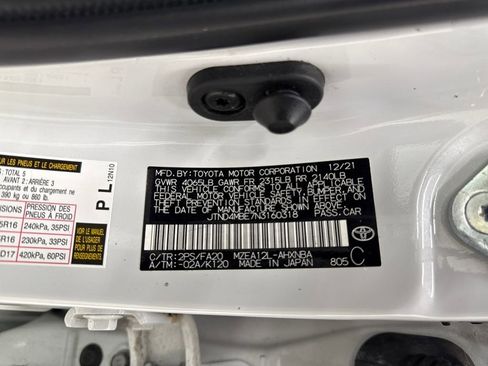 Used 2022 Toyota Corolla Hatchback image 28