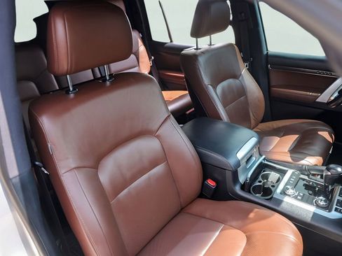Used 2021 Toyota Land Cruiser AWD/4WD image 44
