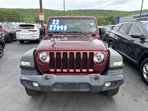 Used 2022 Jeep Wrangler Unlimited Sport AWD/4WD image 2