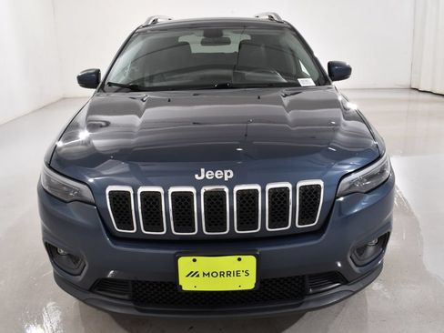 Used 2020 Jeep Cherokee Latitude Plus AWD/4WD image 3