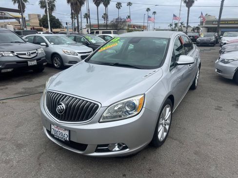 Used 2013 Buick Verano Convenience FWD image 2