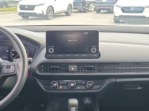 Used 2024 Honda HR-V LX image 18