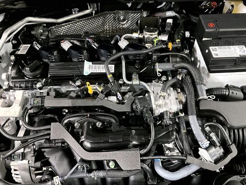 New 2026 Toyota Corolla Cross L image 17