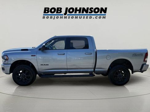 Used 2022 RAM 2500 Big Horn w/ Night Edition AWD/4WD image 5