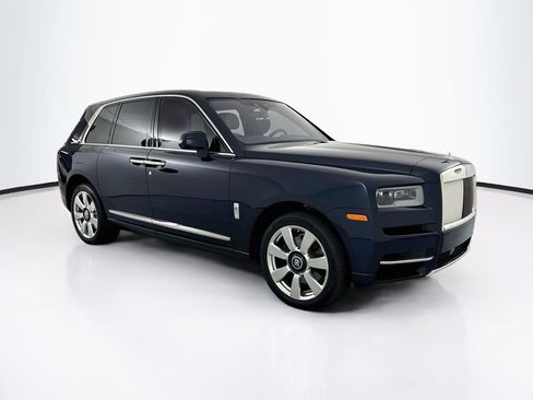 Used 2019 Rolls-Royce Cullinan AWD/4WD image 3