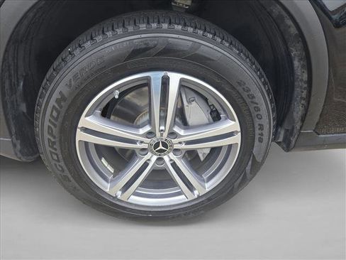 Used 2022 Mercedes-Benz GLC 300 4MATIC image 20