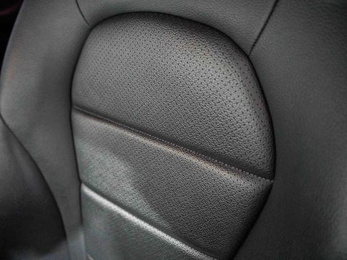 Certified 2022 Mercedes-Benz GLC 300 image 25